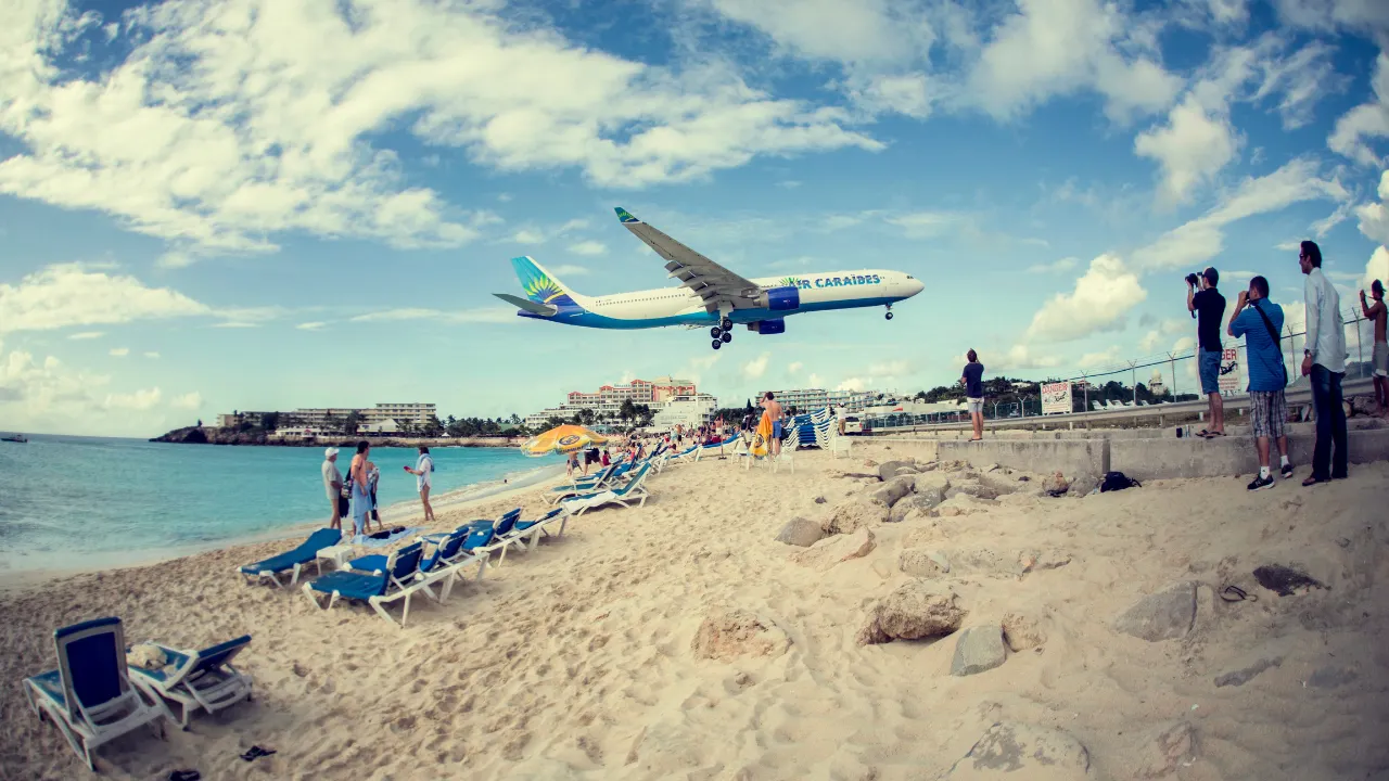 Vliegtuig op Sint-Maarten